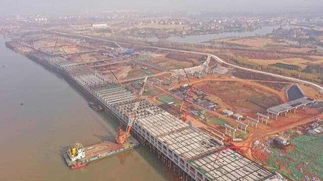 ���̰���